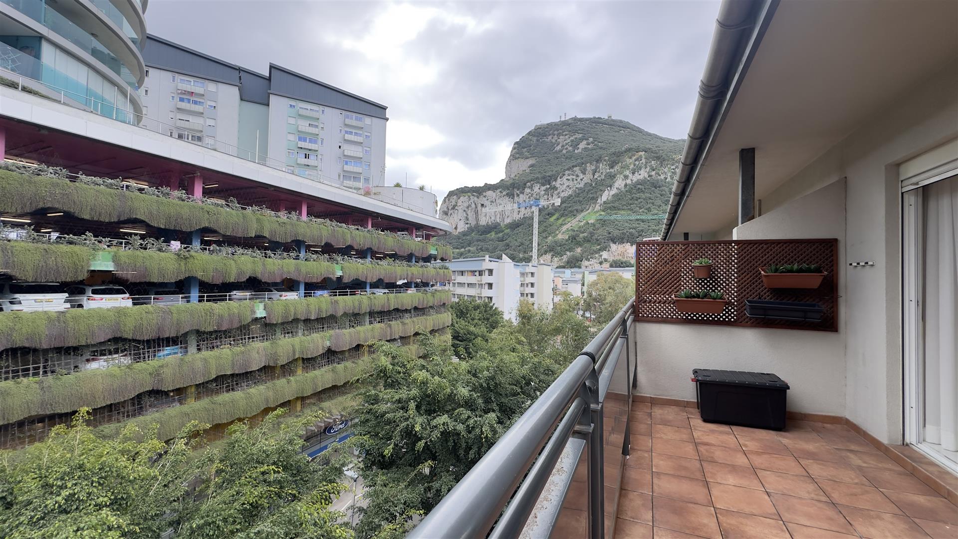 Image of Apartment - 3 Bedrooms - 2 Bathrooms for Sale in Marina Views-Gibraltar, Image 4